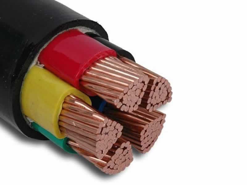 Cable de alimentación con revestimiento de PVC y aislamiento XLPE de bajo voltaje